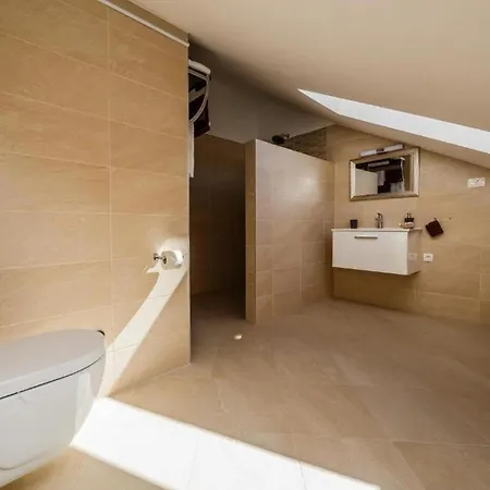 Villa Luxurious Haven With Pool And Mediterranean Garden Kastel Novi